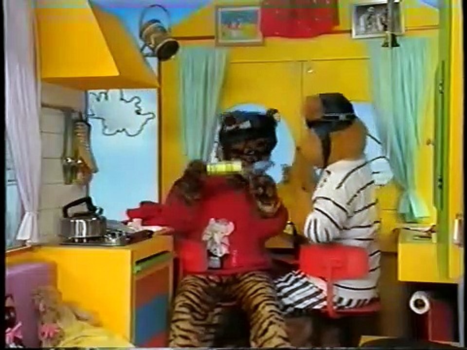 Warreltaal - Kindje, kom je nou Aflevering 18