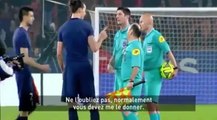Ibrahimovic inat etti ve hakemden topu aldı!