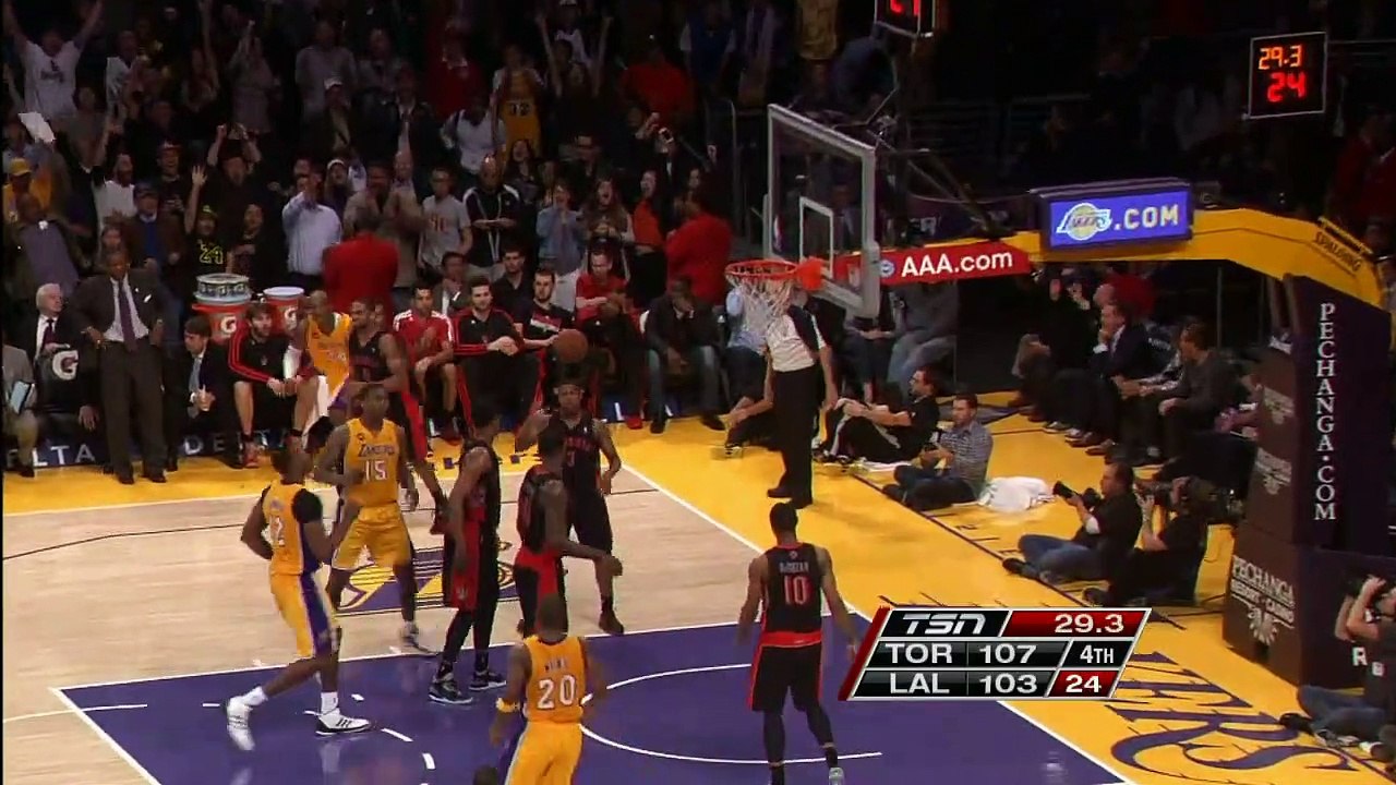 Kobe Bryant harikası!