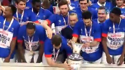 Anadolu Efes, 11. kez kupayı müzesine götürdü
