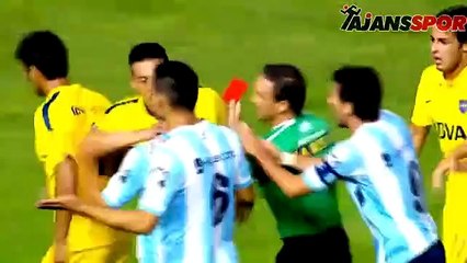 Bocalı oyuncudan rakibine acımasız faul!