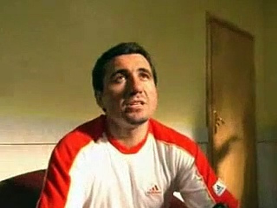 Hagi Türkçe yorumluyor!