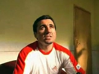 Hagi Türkçe yorumluyor!