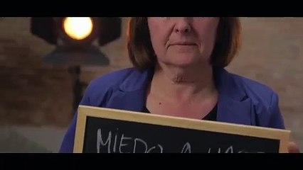 Dani Alves eski takım arkadaşının klibinde oynadı!