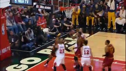 LeBron James 36 sayı, 8 ribaunt ve 4 asistle sahne aldı