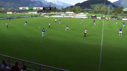 Everton'ın 4. golü Cenk Tosun'dan geldi