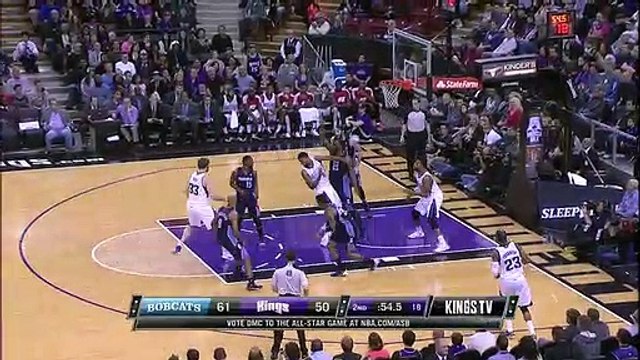 Charlotte Bobcats 113-103 Sacramento Kings