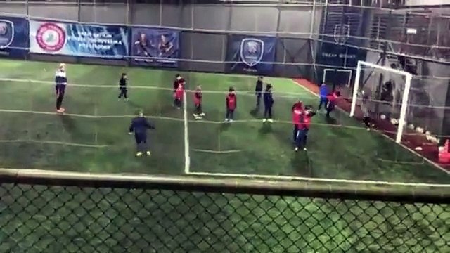 Quaresma’nın oğlu Ricky’den mükemmel frikik golü