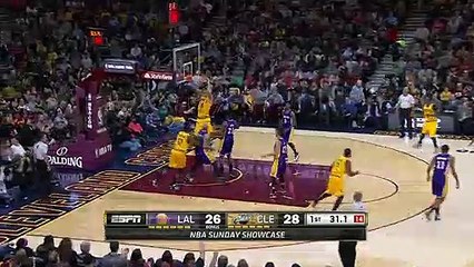 Uncle Drew iş başında!