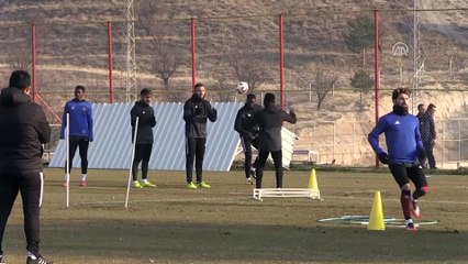 Evkur Yeni Malatyaspor, ikinci yarı için iddialı