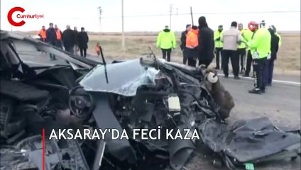 Servis minibüsü ile otomobil çarpıştı: 16 yaralı