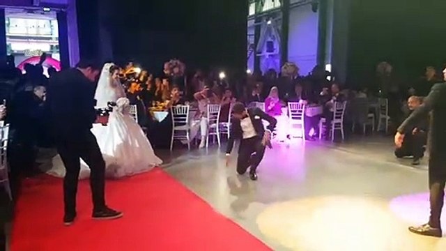 Hakan Çalhanoğlu düğün