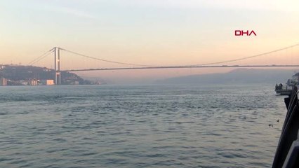 İstanbul boğazı çift yönlü deniz trafiğine kapatıldı