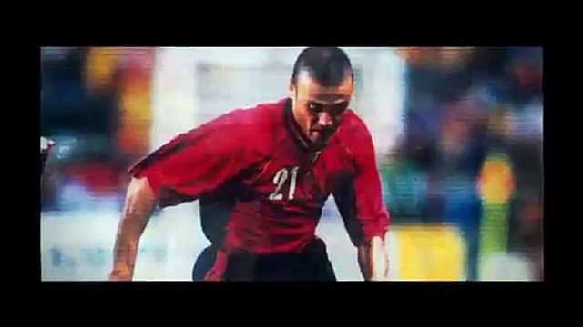 İspanya Milli Takımı'nın yeni teknik direktörü, bir dönem Barcelona'yı da çalıştırmış olan Luis Enrique oldu.