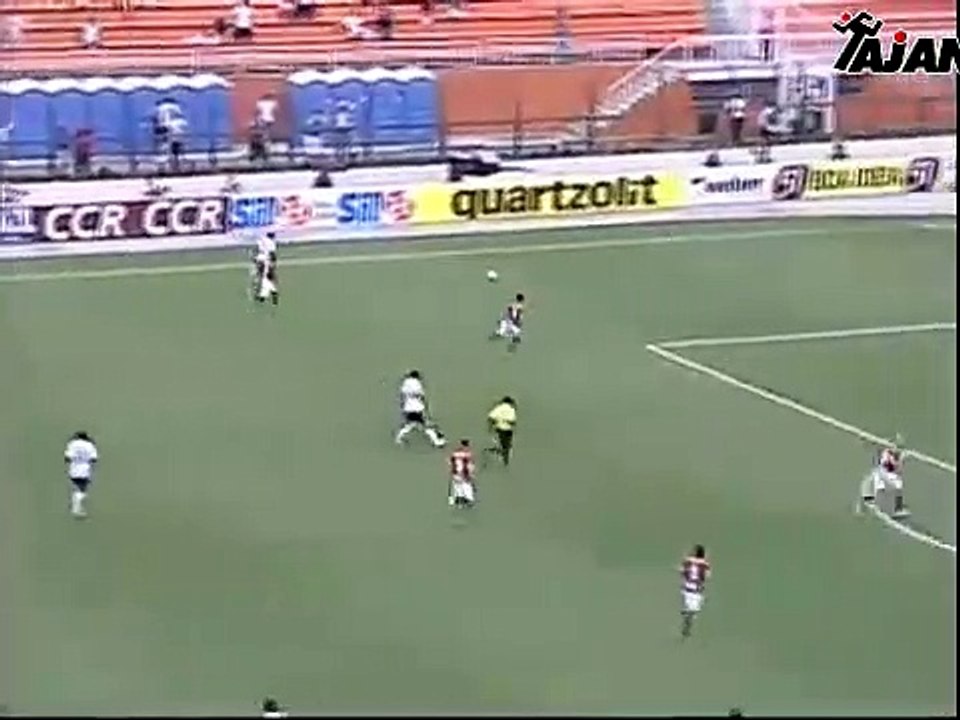 Ölmeden önce görülmesi gereken 25 gol! Roberto Carlos