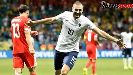 Fransız taraftarlar 5 yıldızlı galibiyetten mest oldu