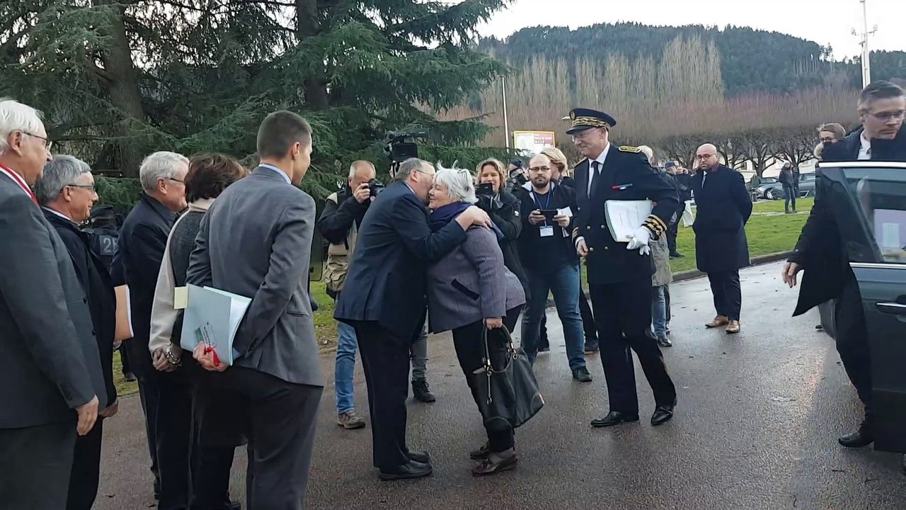 Saint-Dié : la ministre Jacqueline Gourault accueillie en grandes pompes