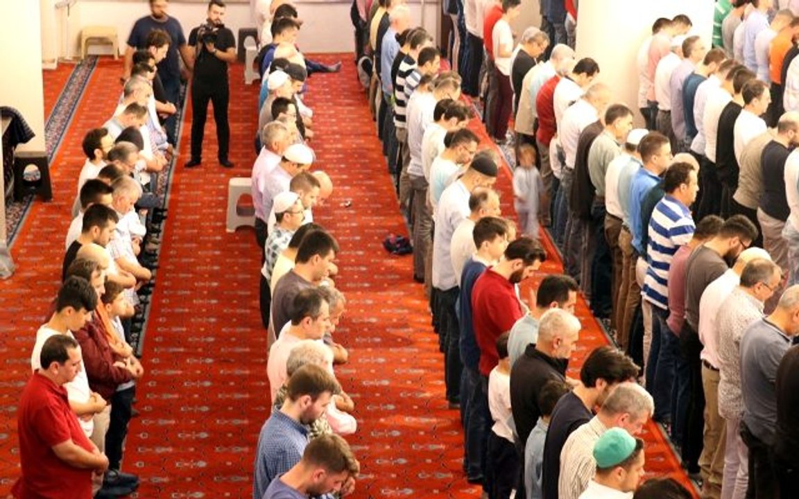 Adana'da cuma namazı kaçta? 10 Ocak Adana Cuma namazı saati - ezan vakti