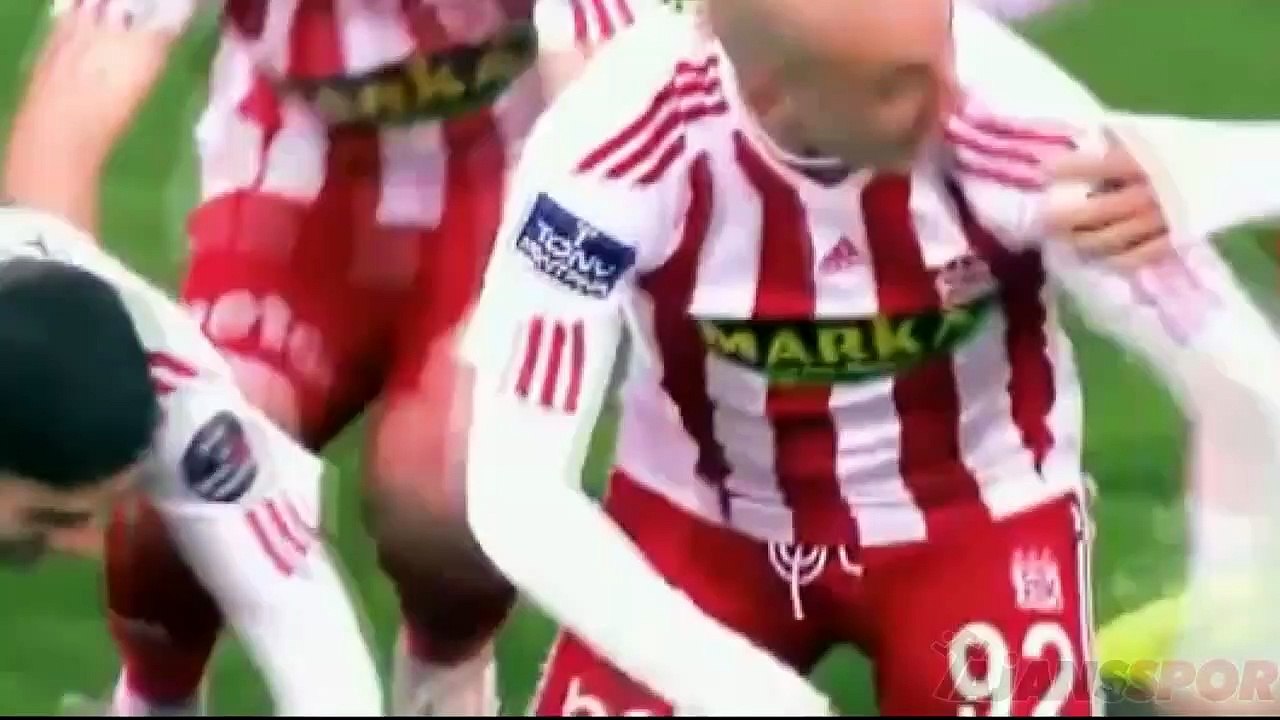 Aatif Chahechouhe Takım 11