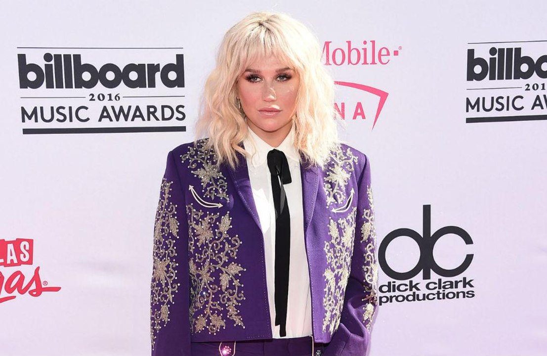 Kesha wants to sing National Anthem at Super Bowl