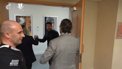 Diego Simeone celebra a lo grande el triunfo ante el Barça