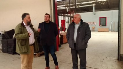 Mons.L' échevin Marc d'Avrillé visite les ateliers communaux avec son successeur Stéphane Bernard.Video Eric Ghislain