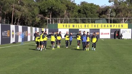 Fenerbahçe'nin Antalya kampı