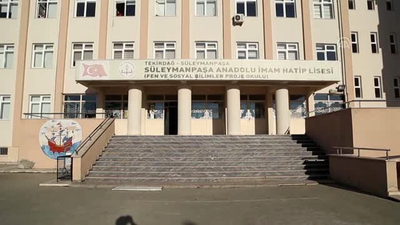 İmam Hatipliler Abdülkadir Nişancı için Yasin Suresi okudu