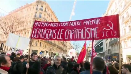 Grève contre la réforme des retraites : des contestataires déterminés, mais moins nombreux dans les rues