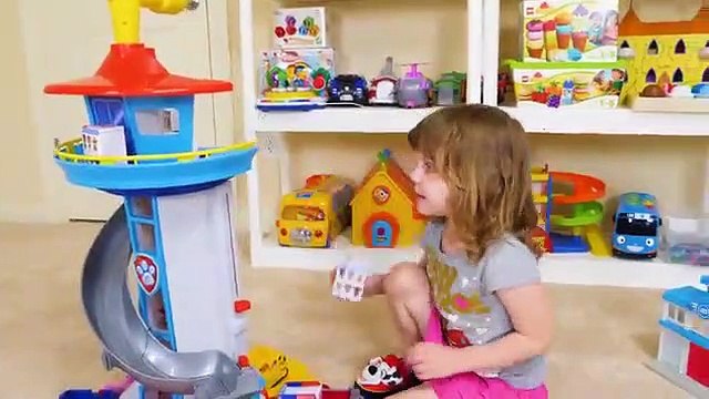 Genevieve Opens Paw Patrol Mini Boos Surprise Toys-