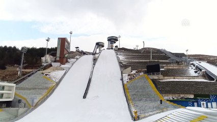 Kayakla atlama
