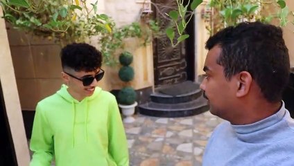 حسام اشترى سيارة غريبة علشان وصول قناتنا اربعه مليون مشترك !!_2