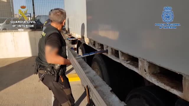 Camiones con doble fondo para esconder hachís