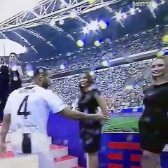Medhi Benatia'nın eli havada kaldı
