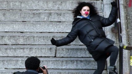Burger King regala hamburguesas a los vecinos del Bronx por ‘aguantar’ a los fans del Joker