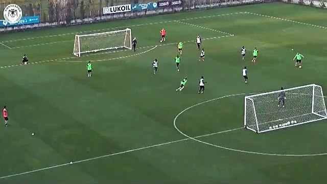 SergenYalçın antrenmanda Eto'o'ya parmak ısırttı