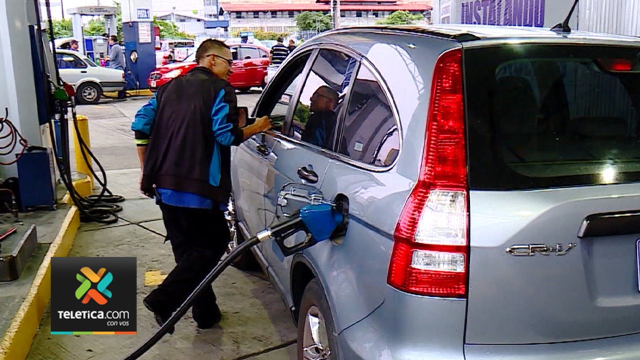 tn7-Empresarios esperan que conflicto en medio oriente no afecte precios de combustibles-100120