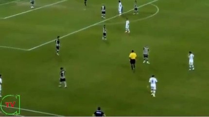 Fred seven adam... Sahaya girdi ayağını öptü!