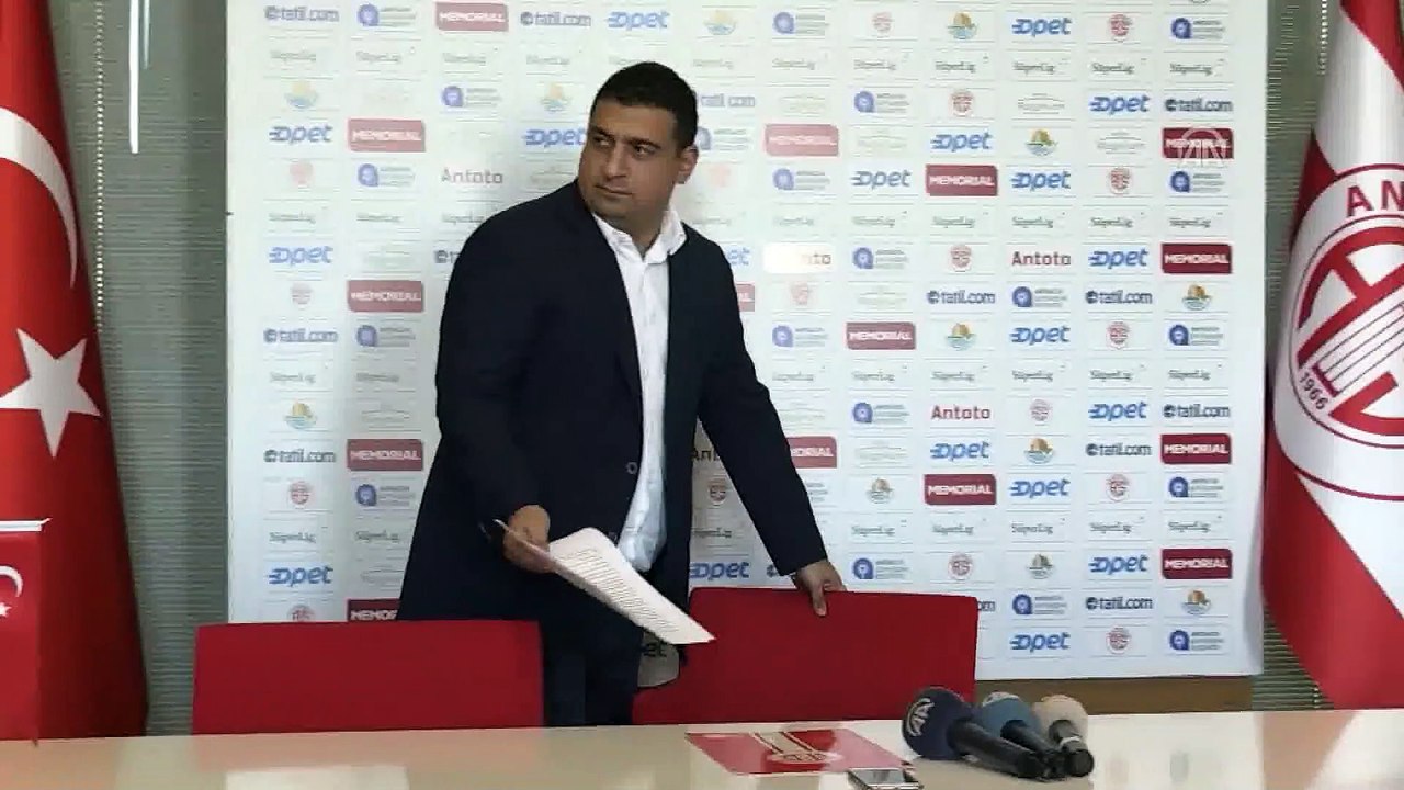 Ali Şafak Öztürk