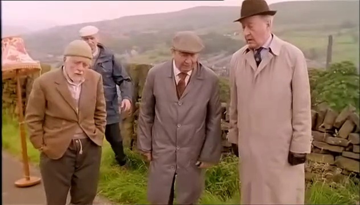 Last of the Summer Wine  S20/E9 - Bill Owen • Peter Sallis  • Frank Thornton • Thora Hird •Jean Alexander