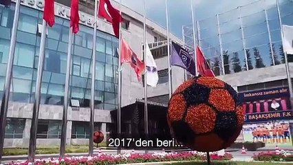 Adebayor Türkiye’nin Euro2024 adaylık sürecini değerlendirdi