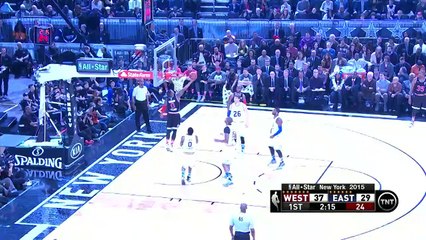 Russell Westbrook 27 sayıyla ilk yarı sayı rekorunu kırdı