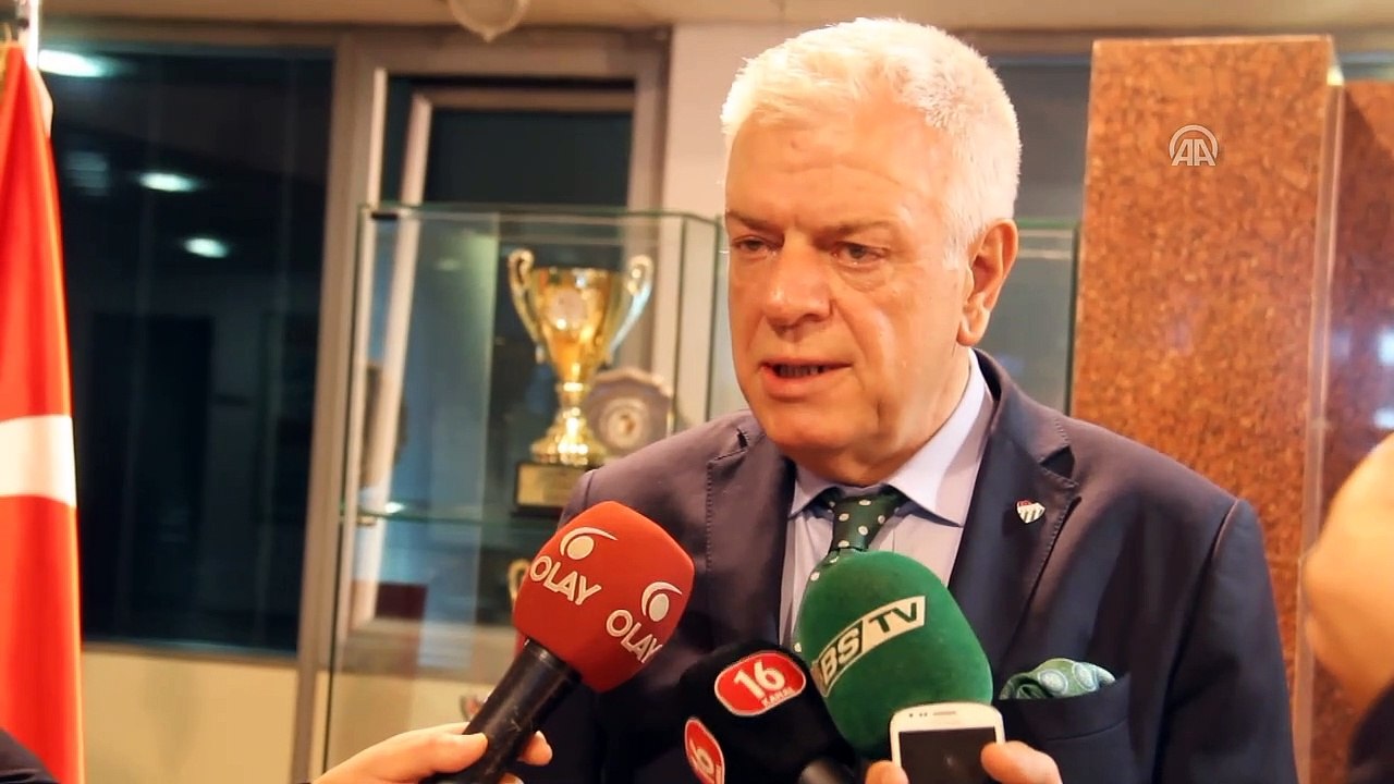 Ali Ay