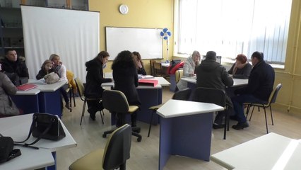 Bëhet vlerësimi dosjeve të mësimdhënësve në Gjakovë-Lajme