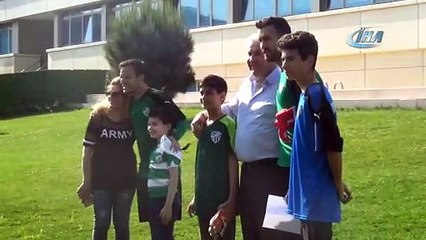 Bursaspor'a iki kötü haber! Sezonu kapattılar...