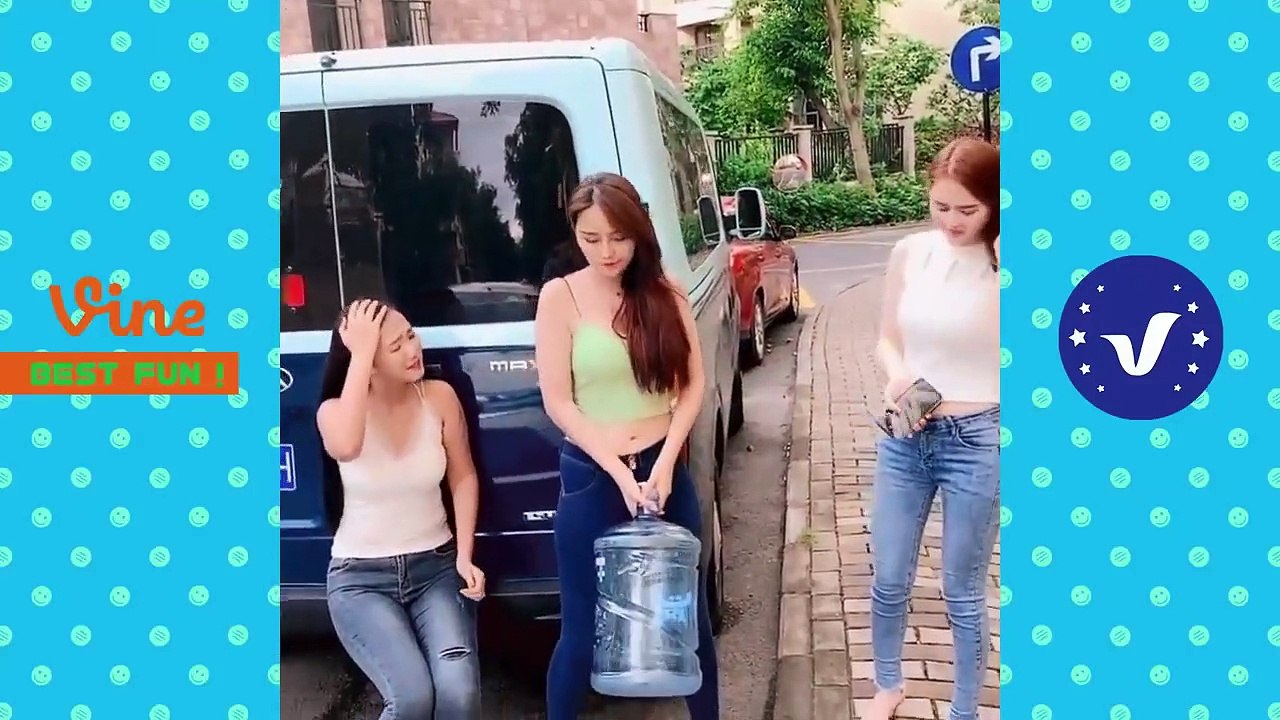 New_Funny_Videos_2020_●_People_doing_stupid_things_