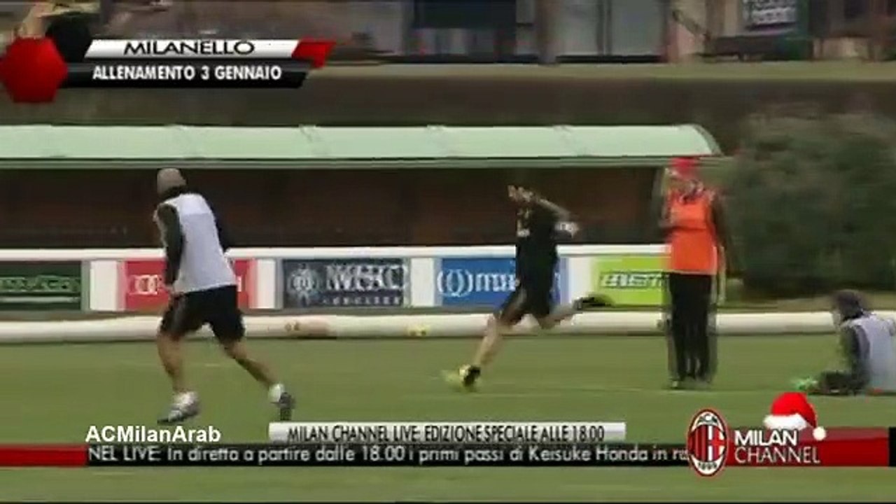 Milan idmanına Robinho damgası! Şov yaptı...