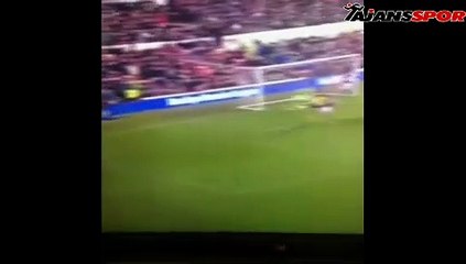 Kaleye bakmadan Zlatan Ibrahimovic golü!