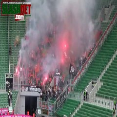 Maşaleli taraftara biber gazı! Alev aldı...