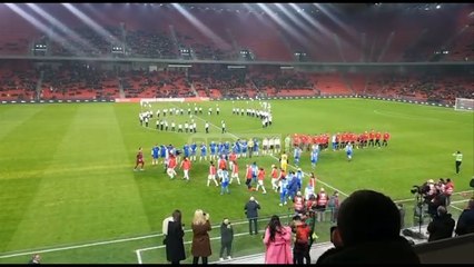 Një fëmijë për çdo viktimë të tërmetit, ceremonia hapëse e përballjes së yjeve në 'Stadium'